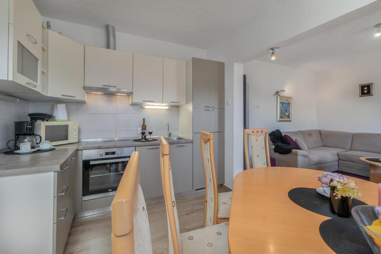 Apartments Lord Novi Vinodolski Eksteriør bilde